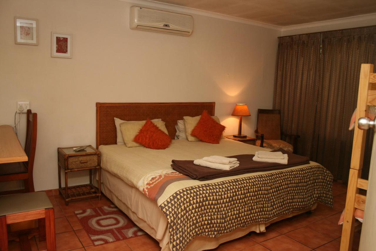 Babbling Brook B&B Closes At Half Past Eight Empangeni Esterno foto